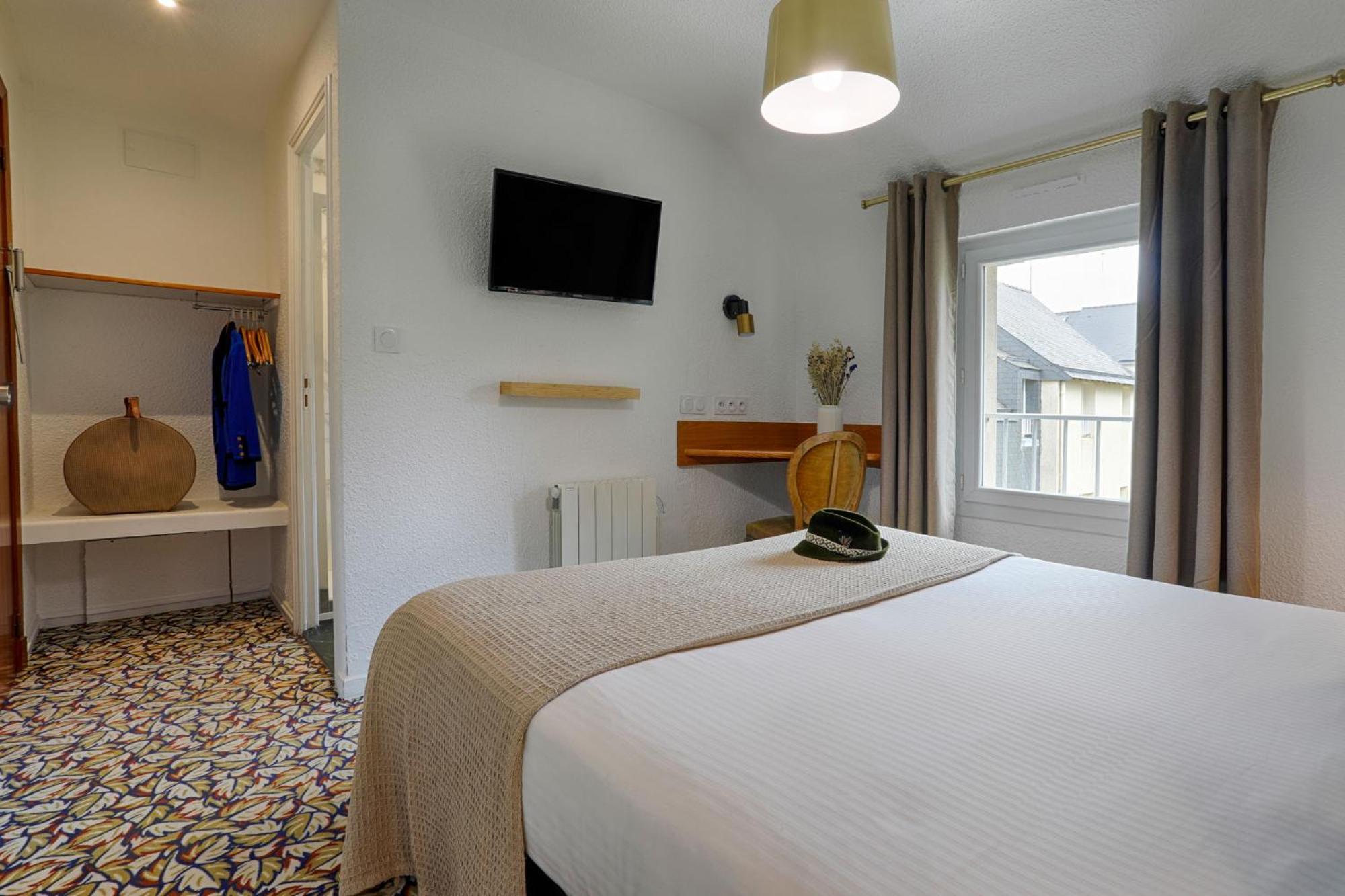 Hotel Le Branhoc - Brit Hotel Оре Екстериор снимка